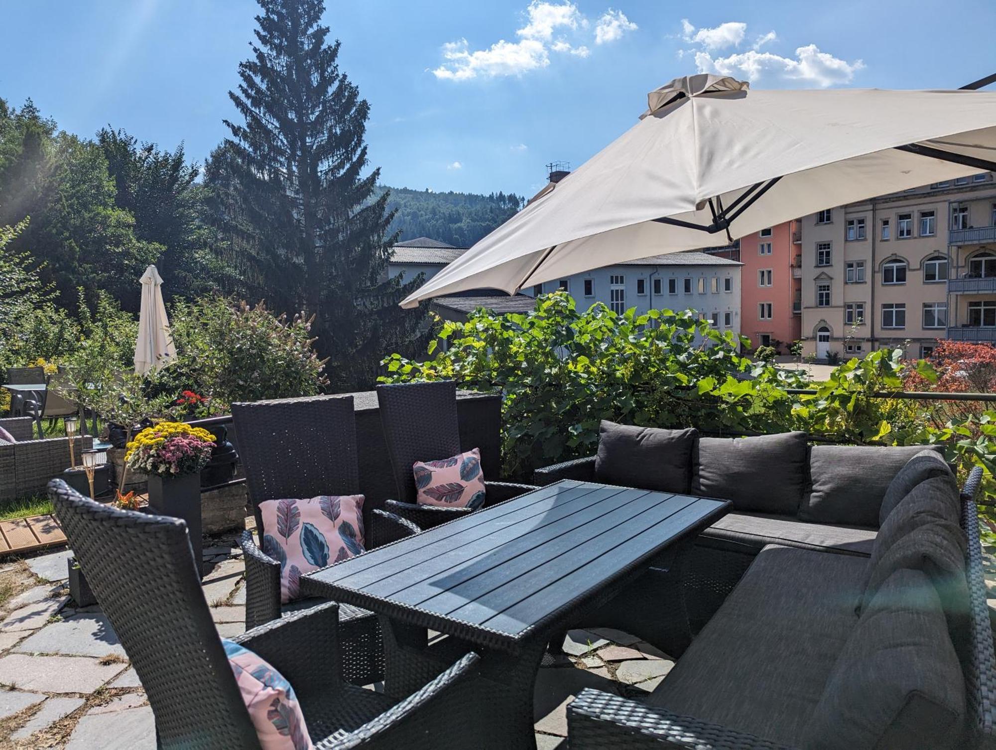 F2 - Urlaubsmagie Sauna, Whirlpool, Pool & Garten Sebnitz Eksteriør bilde