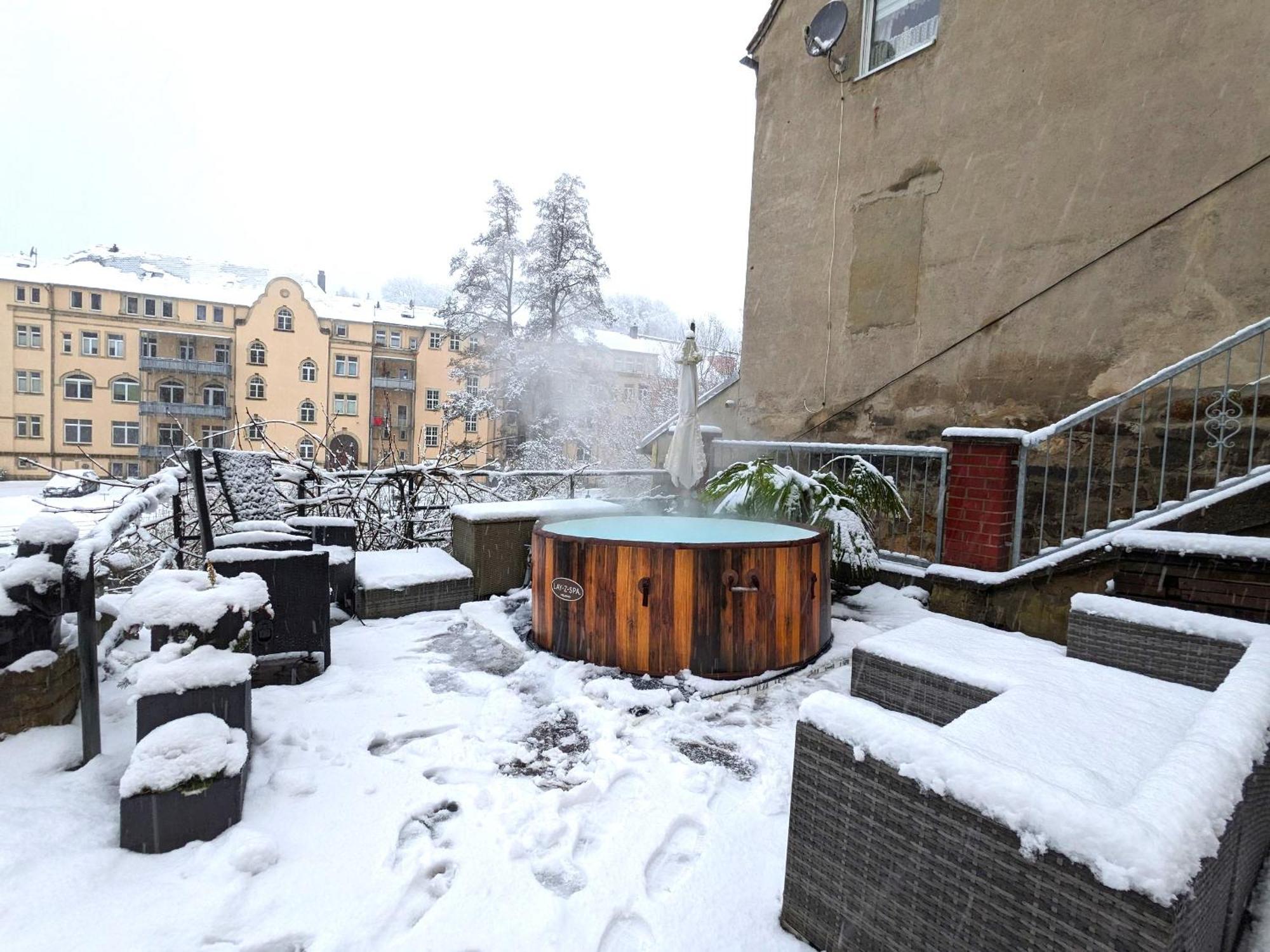 F2 - Urlaubsmagie Sauna, Whirlpool, Pool & Garten Sebnitz Eksteriør bilde